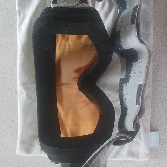 Giro Goggles - Picture 3 of 5